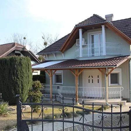 Vila Prémecz *