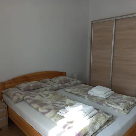 Vila Prémecz *